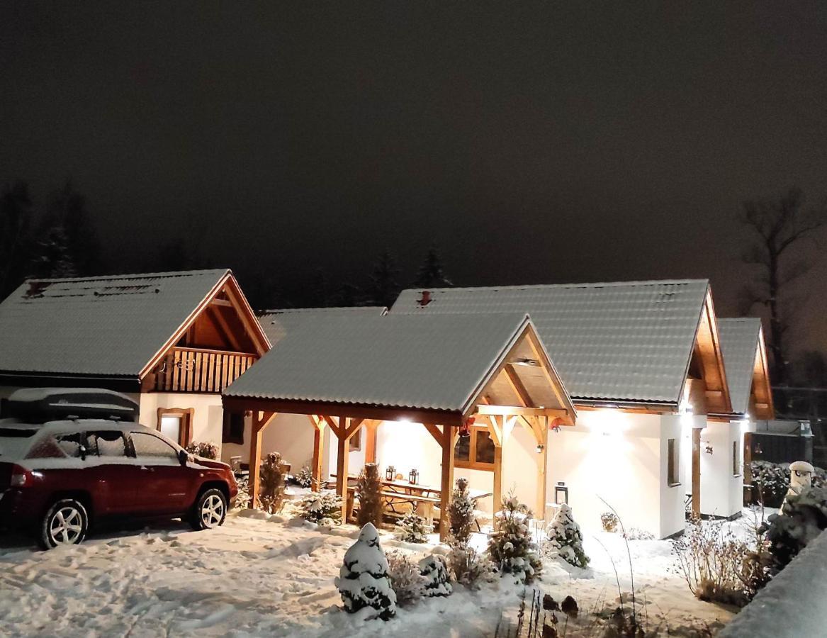 Mala Osada Domki Z Jacuzzi Przy Gondoli Szczyrk Exteriör bild