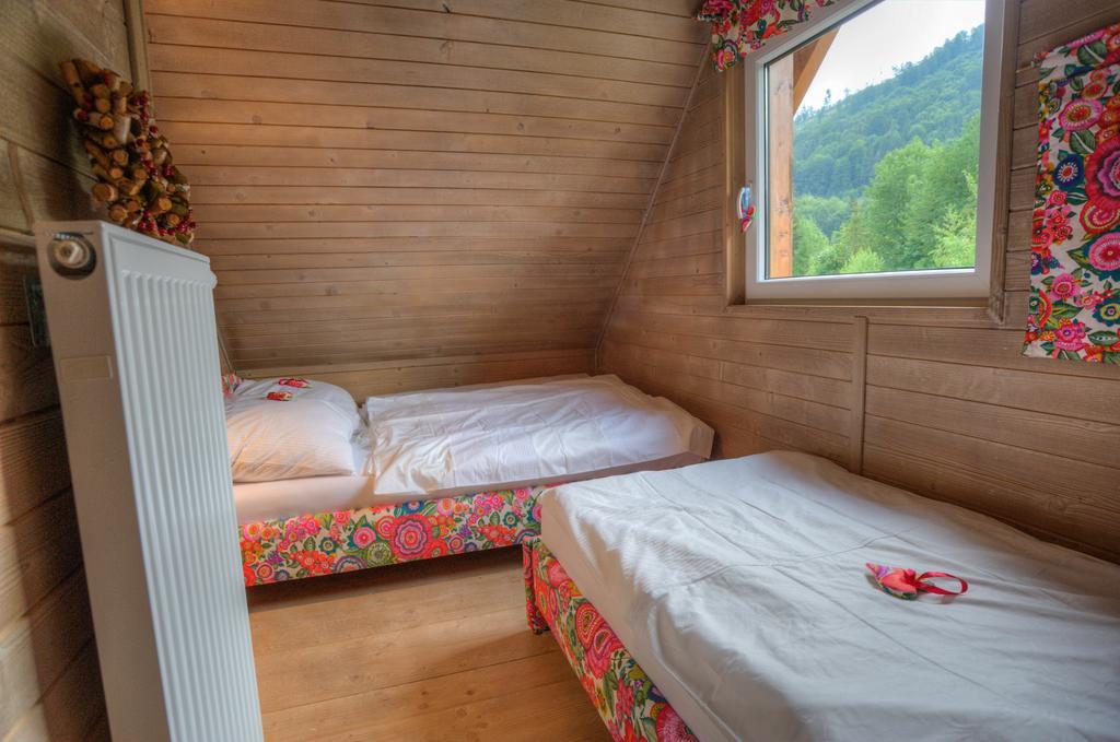 Mala Osada Domki Z Jacuzzi Przy Gondoli Szczyrk Rum bild